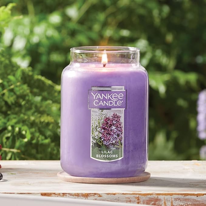 The Top 5 Best Scented Candles to Enhance Your Home Ambiance