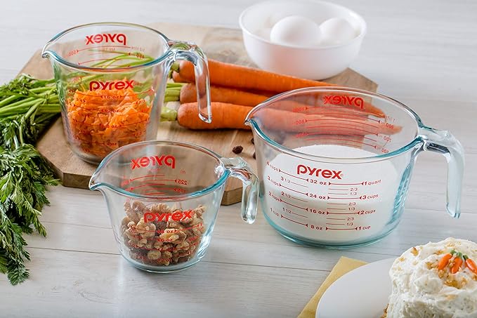 Pyrex Glass Measuring Cup Set